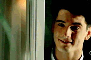 gifs de gran hotel