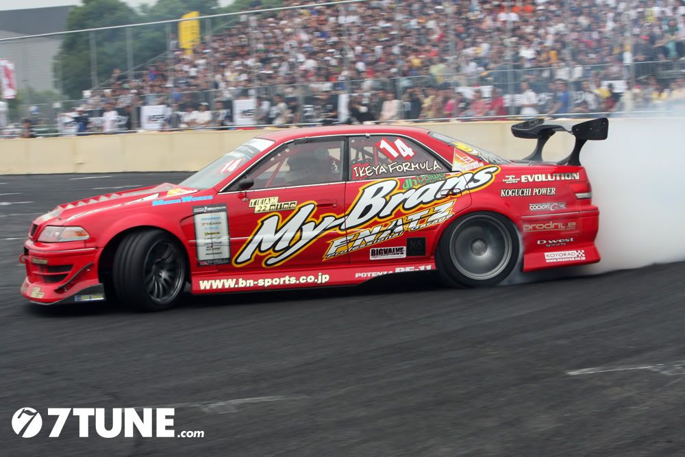 Drift Toyota Chaser