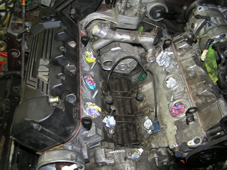 IMAGE(http://i288.photobucket.com/albums/ll171/Citrophile/XM%2024v%20engine/P8030018.jpg)