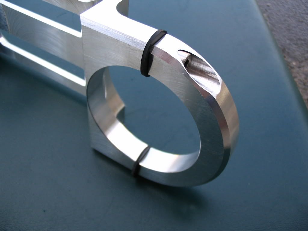 xr600r and xr650r fork brace