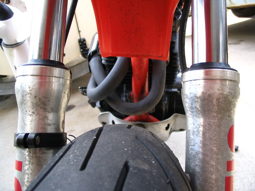 xr600r and xr650r fork brace