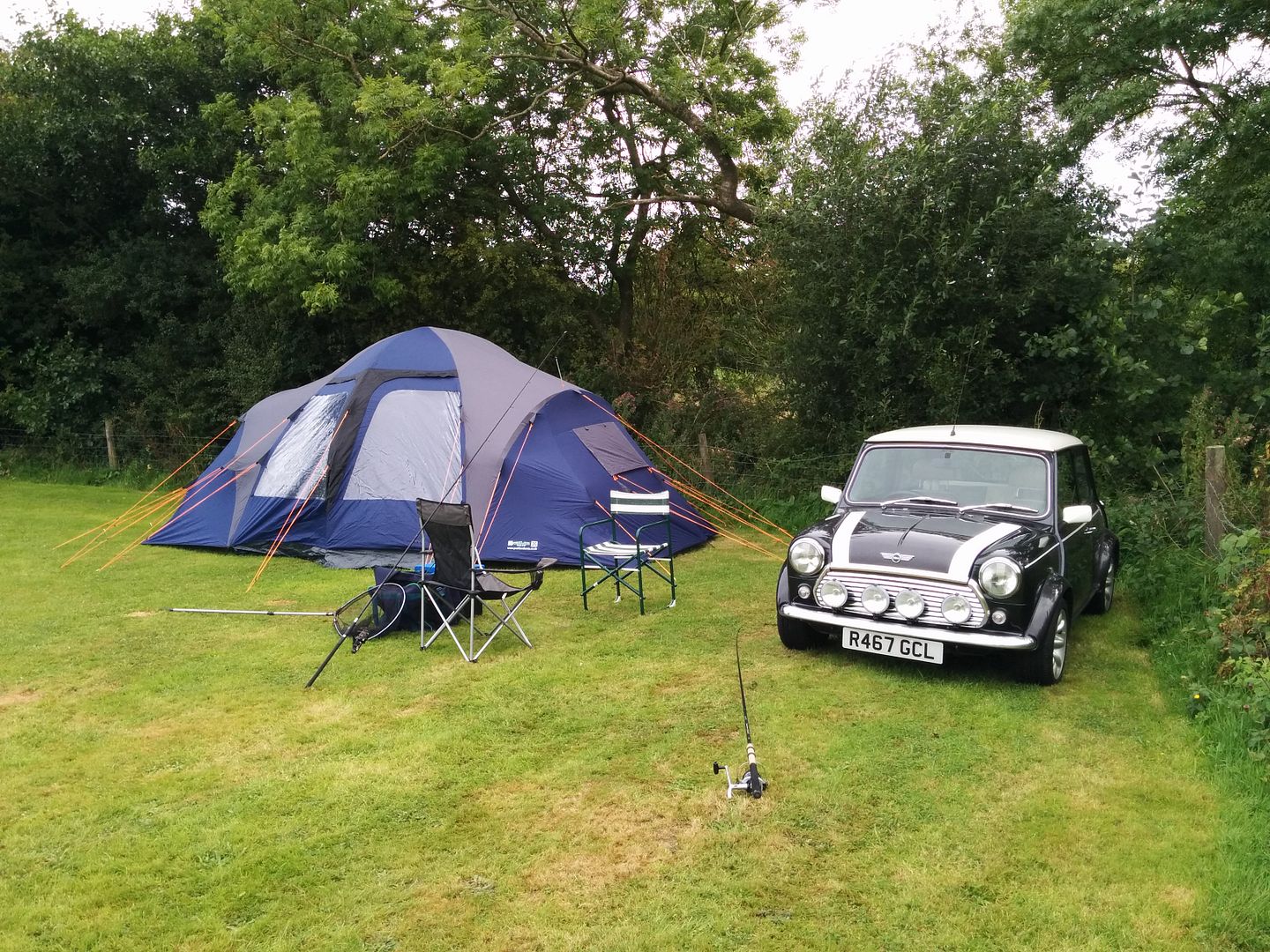 Camping%20with%20min_zpspzcbhsh8.jpg
