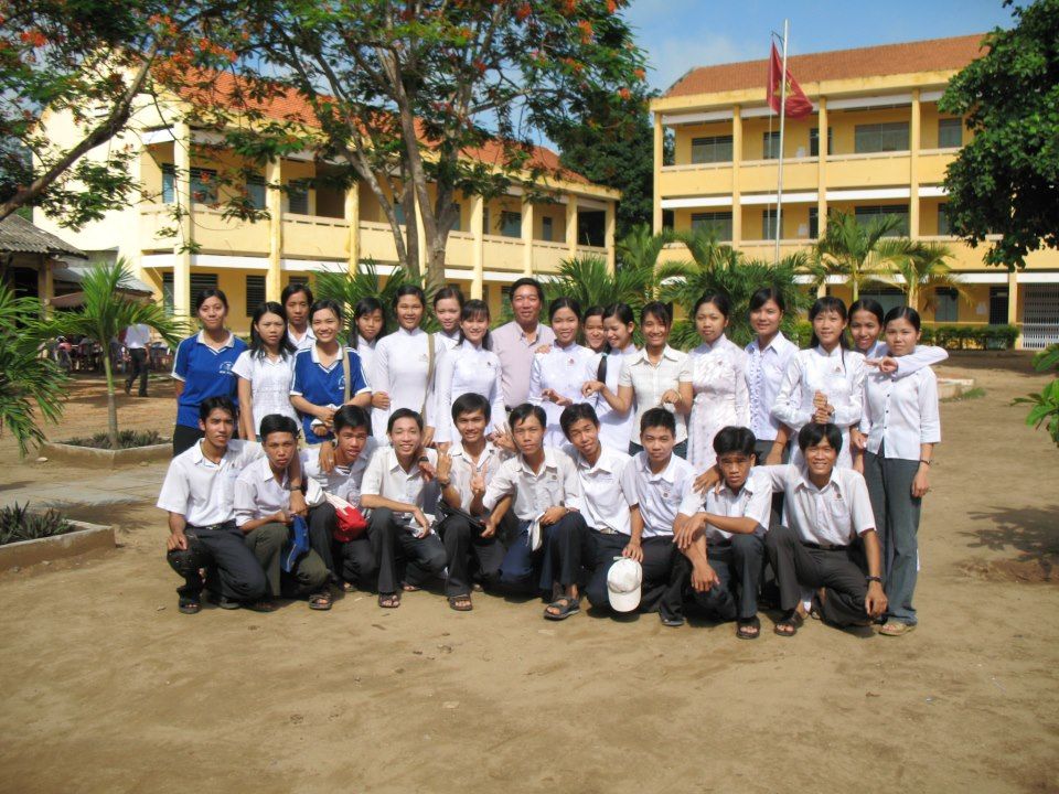 Video kỷ niệm lớp 12AP1 THPT An Phú 2006-2007