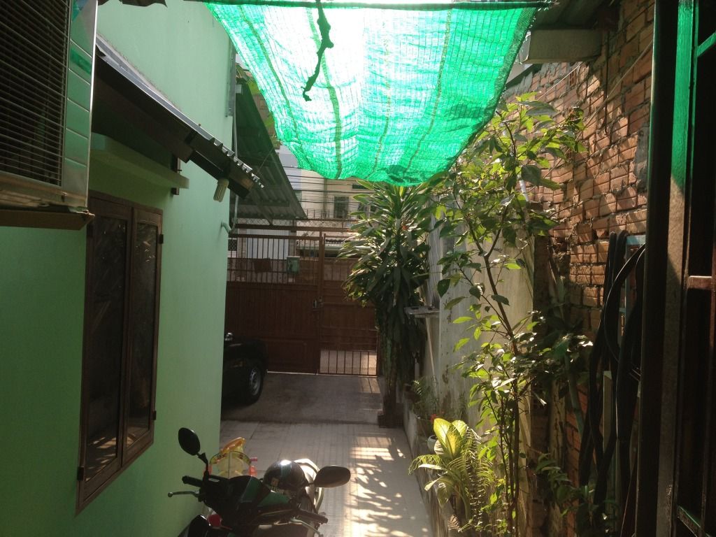 Cho thuê nhà 180m2, giá 6 tr x/tháng ở đường 19- Phạm Văn Đồng (gần cầu Bình Triệu) - 1