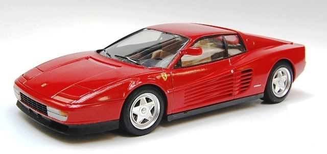 FerrariTestarossa198415.jpg