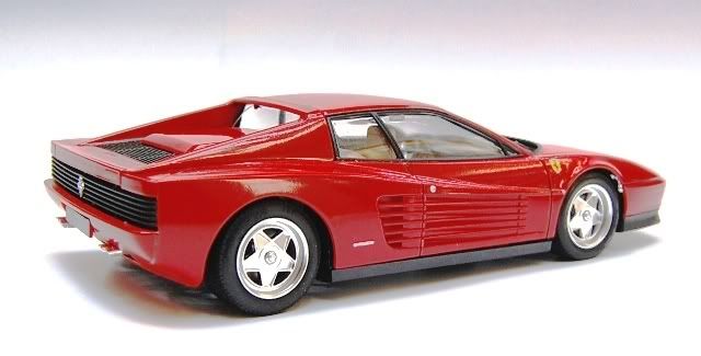 FerrariTestarossa19842.jpg