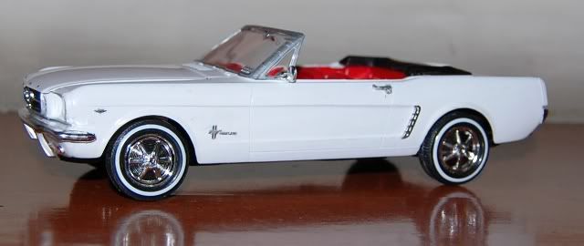 FordMustangConvertible4.jpg