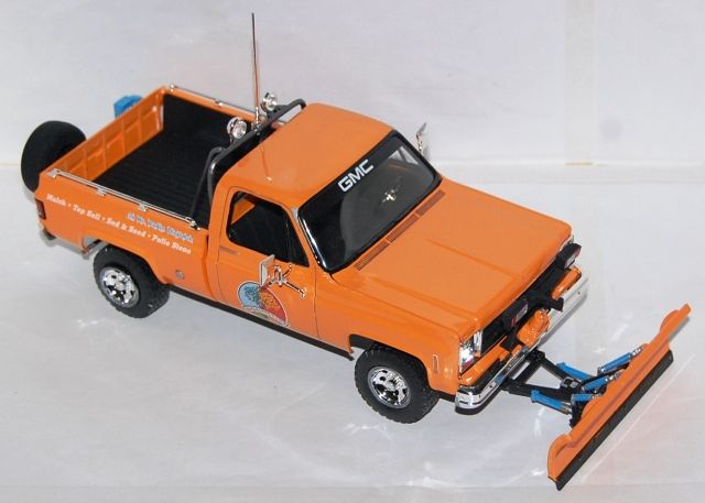 GMCPick-UpwithSnowPlow3_zps6c7fa5a8.jpg