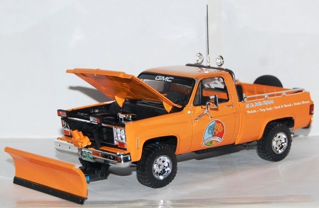GMCPick-UpwithSnowPlow7_zps4acefa98.jpg