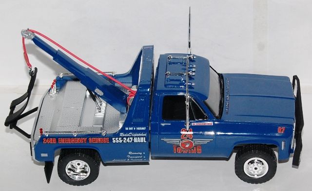 GMCWreckerTow-Truck12_zpsc1d8d53c.jpg