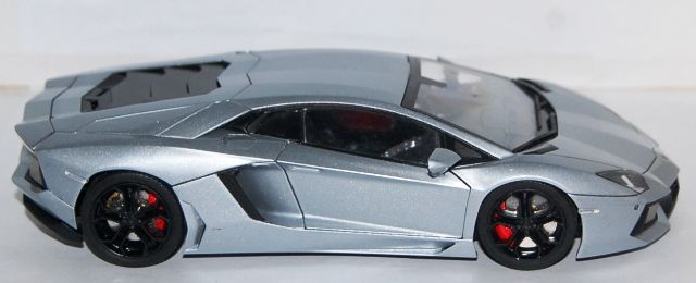 LamborghiniAventadorLP700-42_zps0b18c408