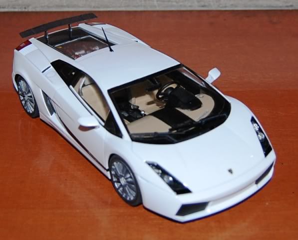 LamborghiniGallardoSuperleggera12.jpg