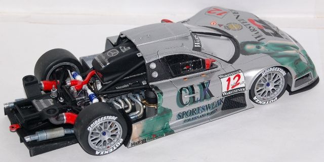 MercedesBenzCLK-GTRTeamCLKSportswear10_z