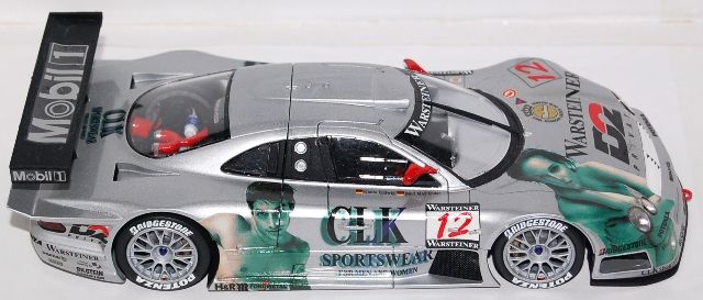 MercedesBenzCLK-GTRTeamCLKSportswear3_zp