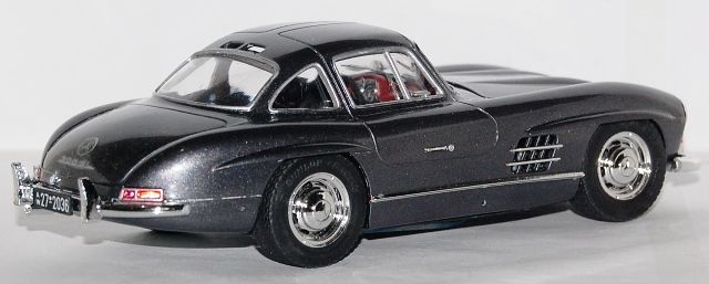 MrecedesBenz300-SLGullwing2_zpse9f49644.