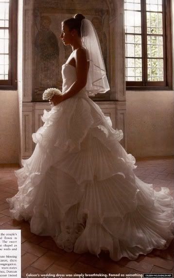 vintage wedding dress at Your source for wedding http://i288.photobucket.com/albums/ll189/jeninlondon/coleen-wayne-wedding-18-1.jpg - wedding dress