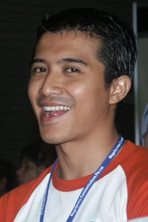 Aaron aziz