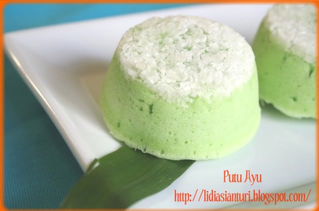 Putu Ayu2