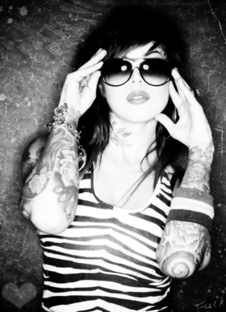 girly tattoo that crapper be worn. Lone Wolf Tattoo Bilder · Tom Cat Tattoo 