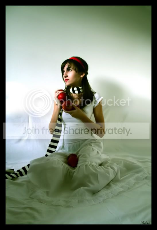 AppleGirl8.jpg