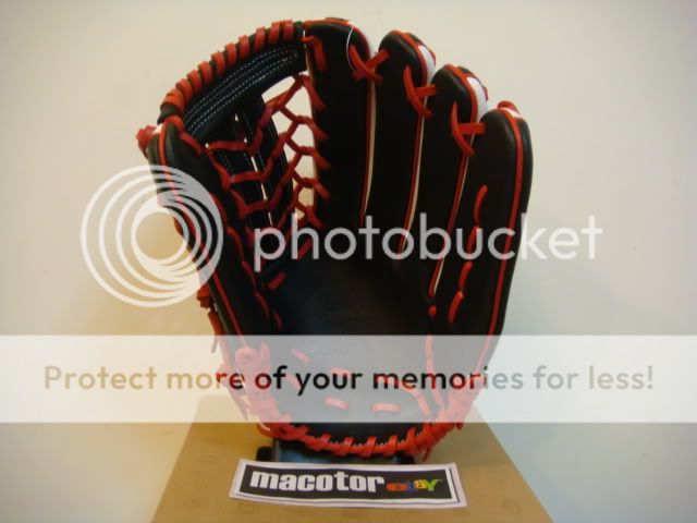 ZETT Special Order 13.5 Softball Glove Black White RHT  