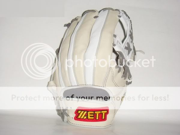 ZETT Special Order 11.5 Baseball Glove Milky White RHT  