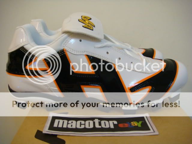   Low Baseball Rubber Cleats White Black Orange Sz 10.5 Softball  