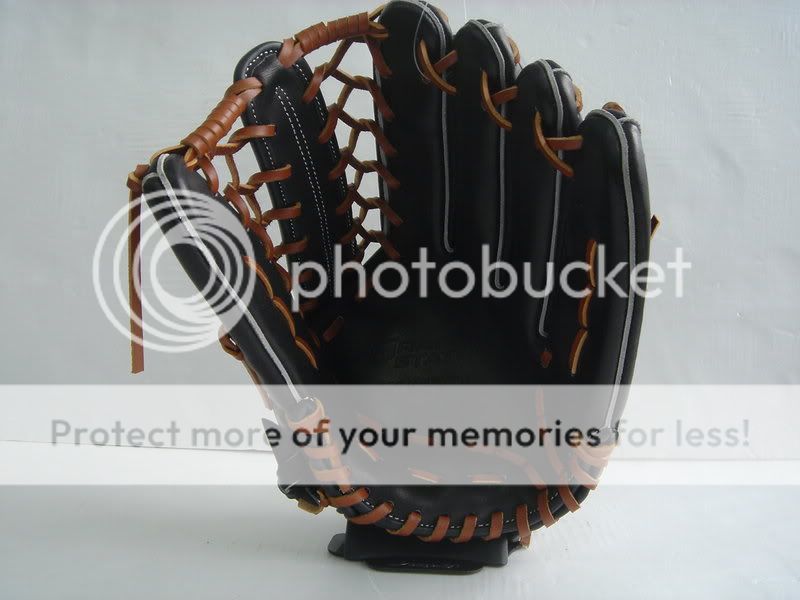 New ZETT Gran Status 13 Outfield Baseball Glove Black RHT BPGT 6838 