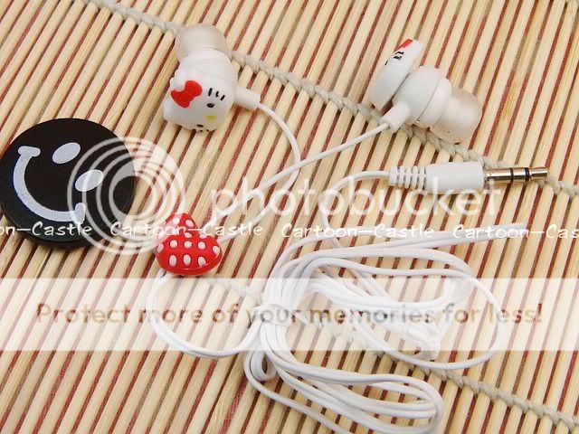 Hello Kitty Heart  In ear Headphones Earbuds Red  